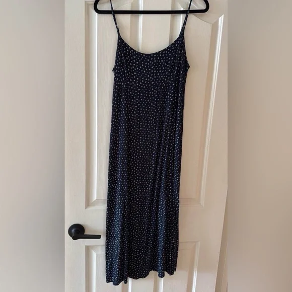 Brandy Melville Navy Blue Patterned Maxi Dress - Picture 2 of 3